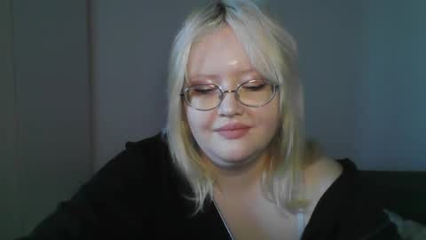 Snapshot of elayne_sweet chatting on 05-02-26, 06:07 elayne_sweet online show from 05-02-26, 06:07