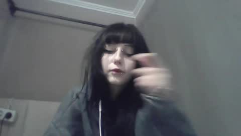 Lia online show from 04-25-26, 01:41