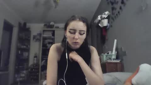 Lia online show from 07-28-26, 12:07