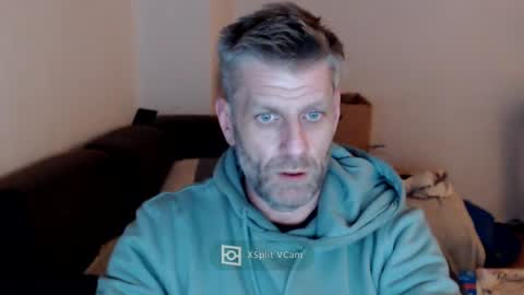 Snapshot of elculiador2207 chatting on 02-22-25, 06:41 Timm online show from 02-22-25, 06:41