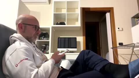 Snapshot of eldiablo844 chatting on 01-29-25, 08:04 Eldiablo844 online show from 01-29-25, 08:04