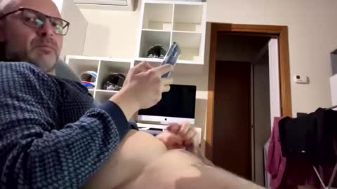 Snapshot of eldiablo844 chatting on 11-14-25, 09:57 Eldiablo844 online show from 11-14-25, 09:57