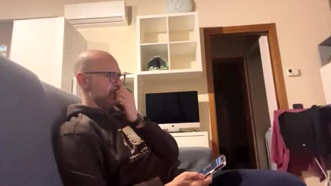 Snapshot of eldiablo844 chatting on 11-15-25, 05:42 Eldiablo844 online show from 11-15-25, 05:42