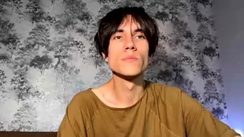 Eldir online show from 07-16-26, 04:46
