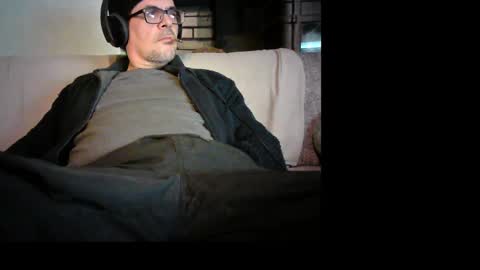 Nando online show from 01-26-25, 06:06