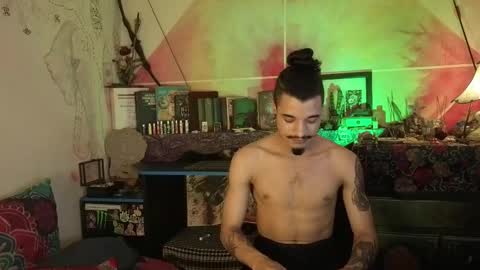 Snapshot of eleazar_blake chatting on 09-13-25, 06:02 Sir Eleazar online show from 09-13-25, 06:02