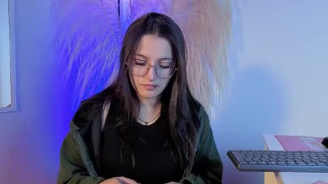 Elecktra online show from 04-15-26, 07:43