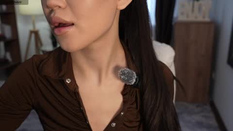 Jess online show from 04-24-26, 08:17