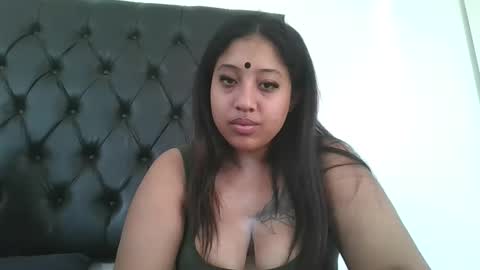 Kaykay online show from 11-26-25, 06:47