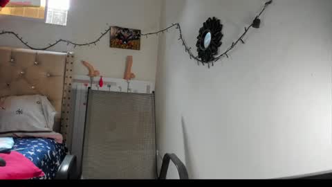 Snapshot of elektra_fox1 chatting on 09-30-25, 07:52 ELEKTRA FOX1 online show from 09-30-25, 07:52