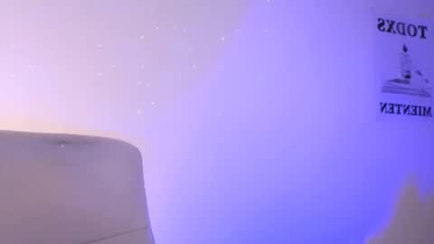 Snapshot of elektra_sky11 chatting on 02-12-25, 01:48 Elektra Sky online show from 02-12-25, 01:48