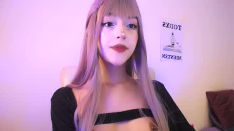 Snapshot of elektra_sky11 chatting on 01-31-26, 09:24 Elektra Sky online show from 01-31-26, 09:24