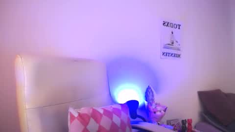 Snapshot of elektra_sky11 chatting on 03-07-26, 09:45 Elektra Sky online show from 03-07-26, 09:45