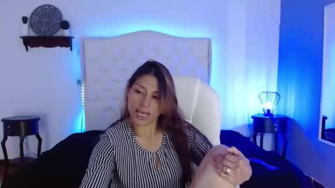 Elena online show from 12-23-24, 12:19