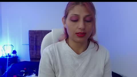 Elena online show from 03-12-25, 12:36