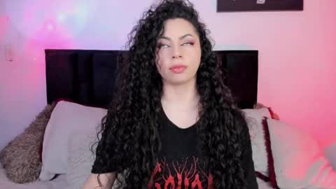 Snapshot of elena_lust chatting on 09-26-25, 04:49 Elena online show from 09-26-25, 04:49