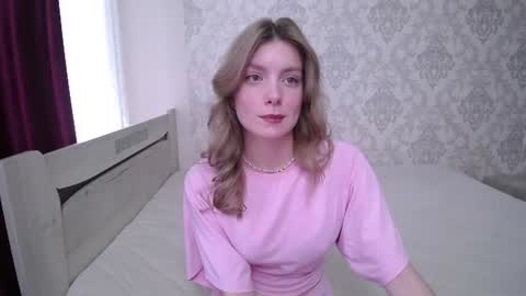 Snapshot of elena_vysotskaya chatting on 06-16-26, 09:12 Elena online show from 06-16-26, 09:12
