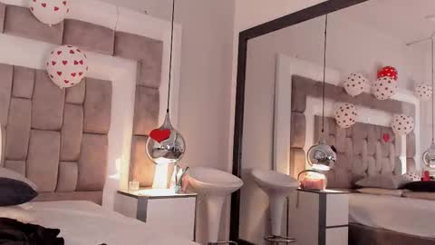 Elena Watsonn online show from 02-14-26, 08:16