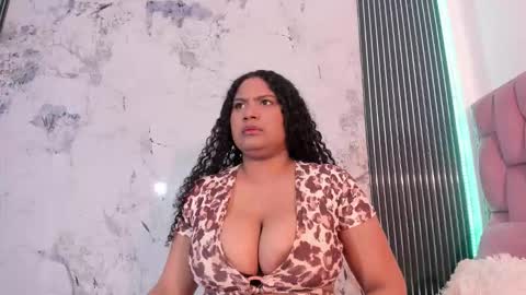 elena_wolff online show from 11-19-25, 12:05