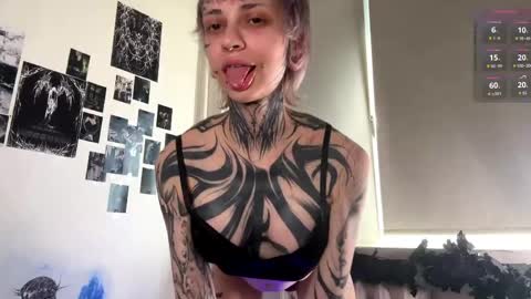Snapshot of elenacastellani chatting on 06-07-26, 11:03 Mia online show from 06-07-26, 11:03