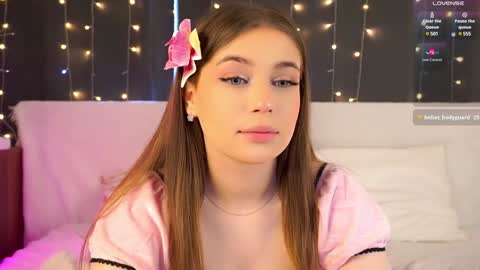 Snapshot of elenefrail chatting on 02-05-25, 08:21 Isabella - streaming MondayTuesdayWednesdayFridaySaturdaySunday online show from 02-05-25, 08:21