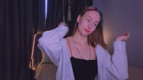 Snapshot of elenefrail chatting on 10-17-25, 09:23 Isabella - streaming MondayTuesdayWednesdayFridaySaturdaySunday online show from 10-17-25, 09:23