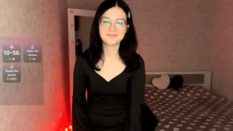 Annie PVT IS OPEN online show from 02-03-26, 02:53