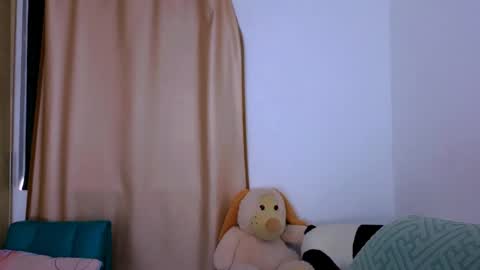 agnes online show from 10-11-25, 06:39