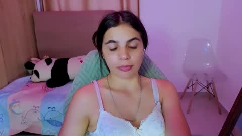 Snapshot of elenna_hotx chatting on 04-30-26, 09:52 agnes online show from 04-30-26, 09:52