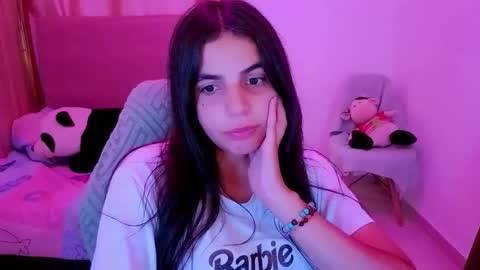 Snapshot of elenna_hotx chatting on 05-28-26, 07:55 agnes online show from 05-28-26, 07:55