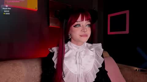 Snapshot of elettra_roux chatting on 10-23-25, 12:10 ELETTRA online show from 10-23-25, 12:10