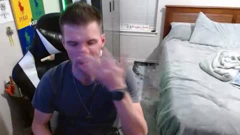 Walker online show from 02-17-26, 07:38