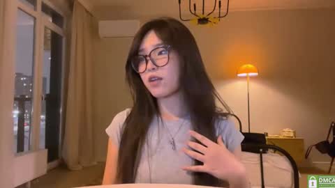 Aira online show from 02-22-26, 05:44