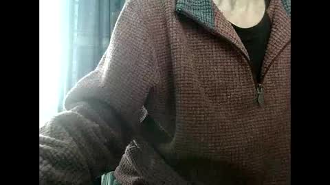 Snapshot of elfyonee chatting on 12-21-24, 09:55 elfyonee online show from 12-21-24, 09:55