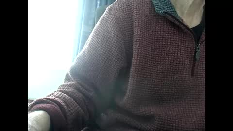 Snapshot of elfyonee chatting on 02-05-25, 09:25 elfyonee online show from 02-05-25, 09:25