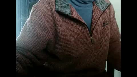 Snapshot of elfyonee chatting on 02-08-25, 08:42 elfyonee online show from 02-08-25, 08:42