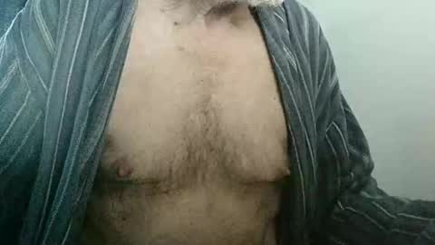 Snapshot of elfyonee chatting on 11-07-25, 07:19 elfyonee online show from 11-07-25, 07:19