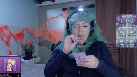 Snapshot of eli666uwu chatting on 10-24-25, 05:15 eli666uwu online show from 10-24-25, 05:15