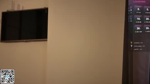 Elizabeth Lizi online show from 11-23-25, 12:49