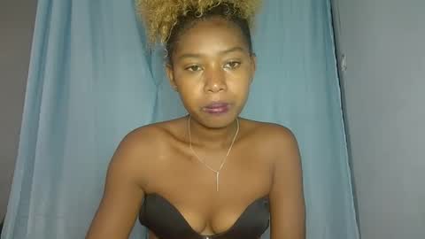 elia011 online show from 01-15-25, 11:43