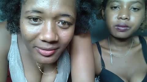 elia011 online show from 02-08-25, 03:42