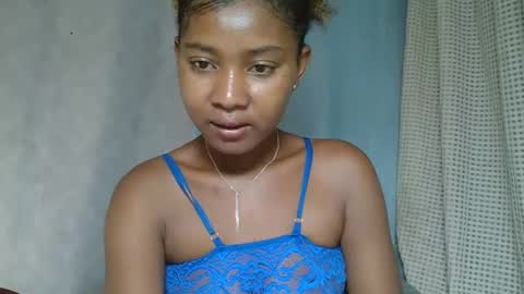 elia011 online show from 02-23-25, 01:53