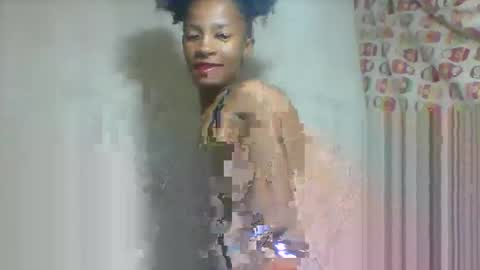 Snapshot of elia011 chatting on 05-25-26, 06:36 elia011 online show from 05-25-26, 06:36