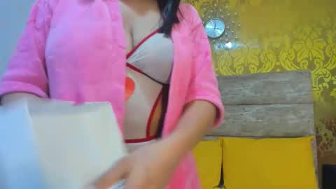 Eliana online show from 12-22-25, 03:14