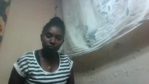 Snapshot of eliannee chatting on 12-04-25, 07:22 eliannee online show from 12-04-25, 07:22