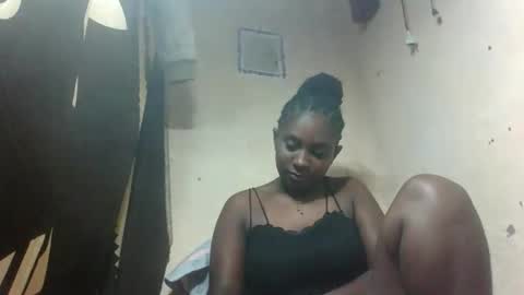 Snapshot of eliannee chatting on 01-09-26, 06:49 eliannee online show from 01-09-26, 06:49