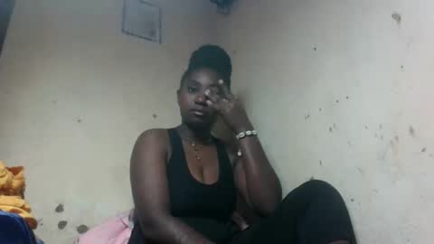 Snapshot of eliannee chatting on 01-12-26, 09:14 eliannee online show from 01-12-26, 09:14