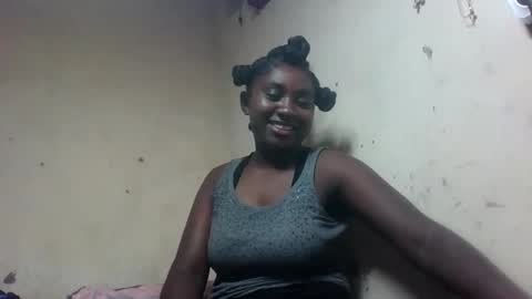 Snapshot of eliannee chatting on 01-17-26, 08:12 eliannee online show from 01-17-26, 08:12