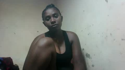 Snapshot of eliannee chatting on 01-19-26, 10:19 eliannee online show from 01-19-26, 10:19