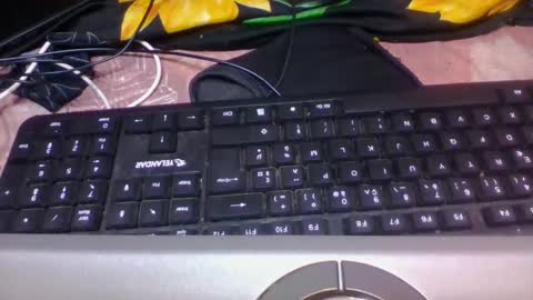 Snapshot of eliannee chatting on 03-15-26, 01:17 eliannee online show from 03-15-26, 01:17